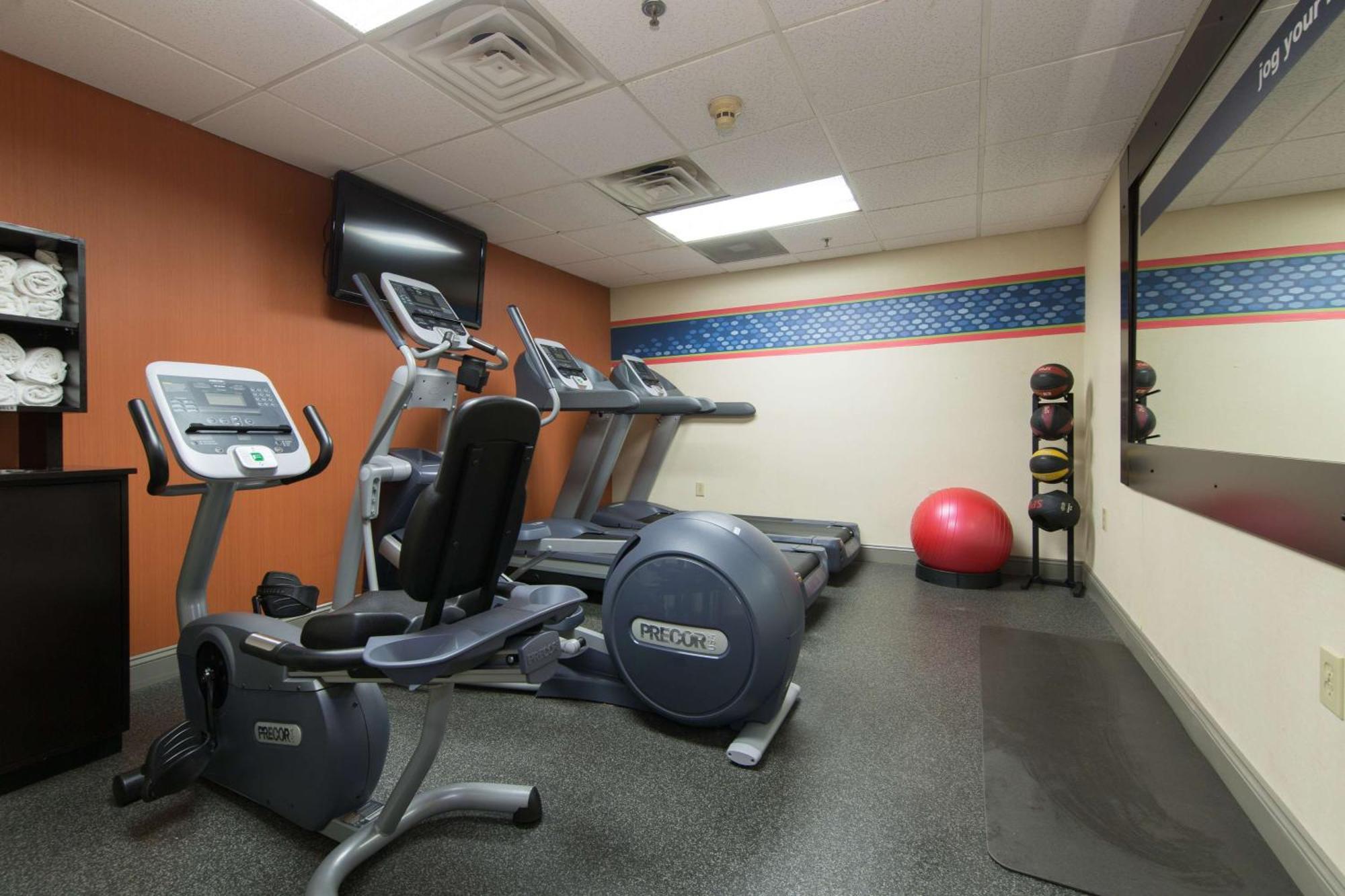 Hampton Inn Plymouth Meeting Ngoại thất bức ảnh